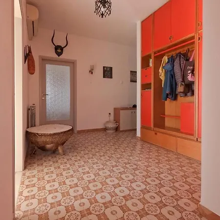 Margi * بولا